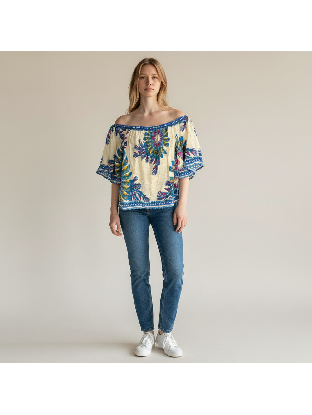 Flying Tomato Top Women S Small Beige Floral Short Sleeve Rayon Pullover Casual
